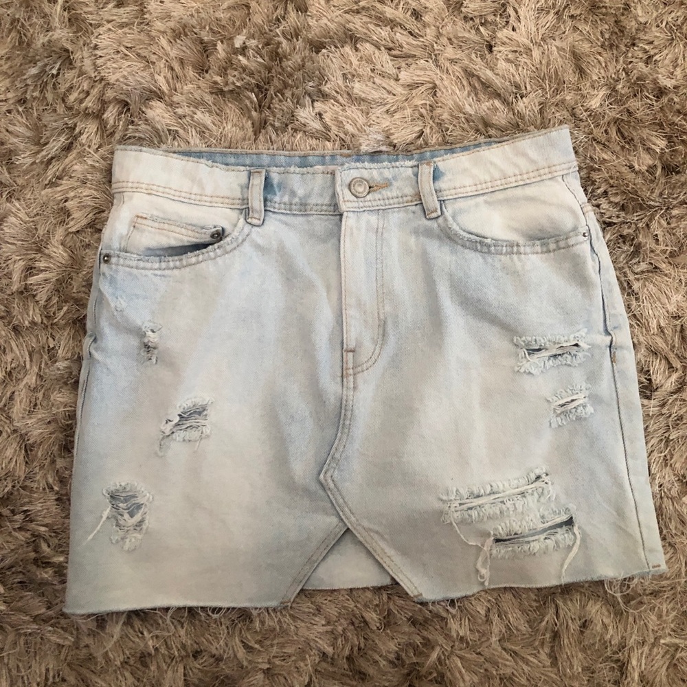 Light washed jean skirt